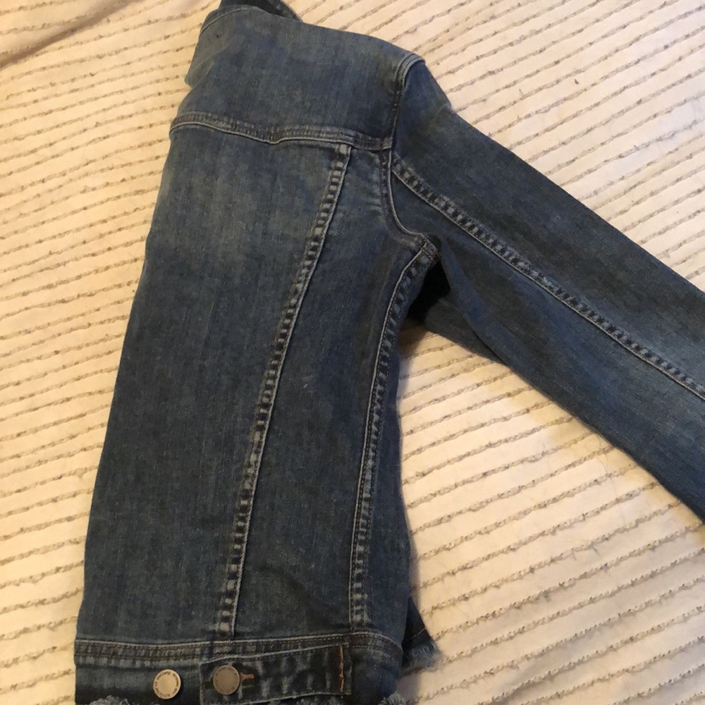 Jean jacket - Picture 3 of 3
